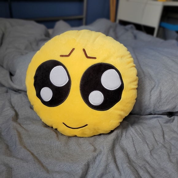 Cute Emoji Soft Plush Toys (Bundle of 3) - Picture 2 of 5